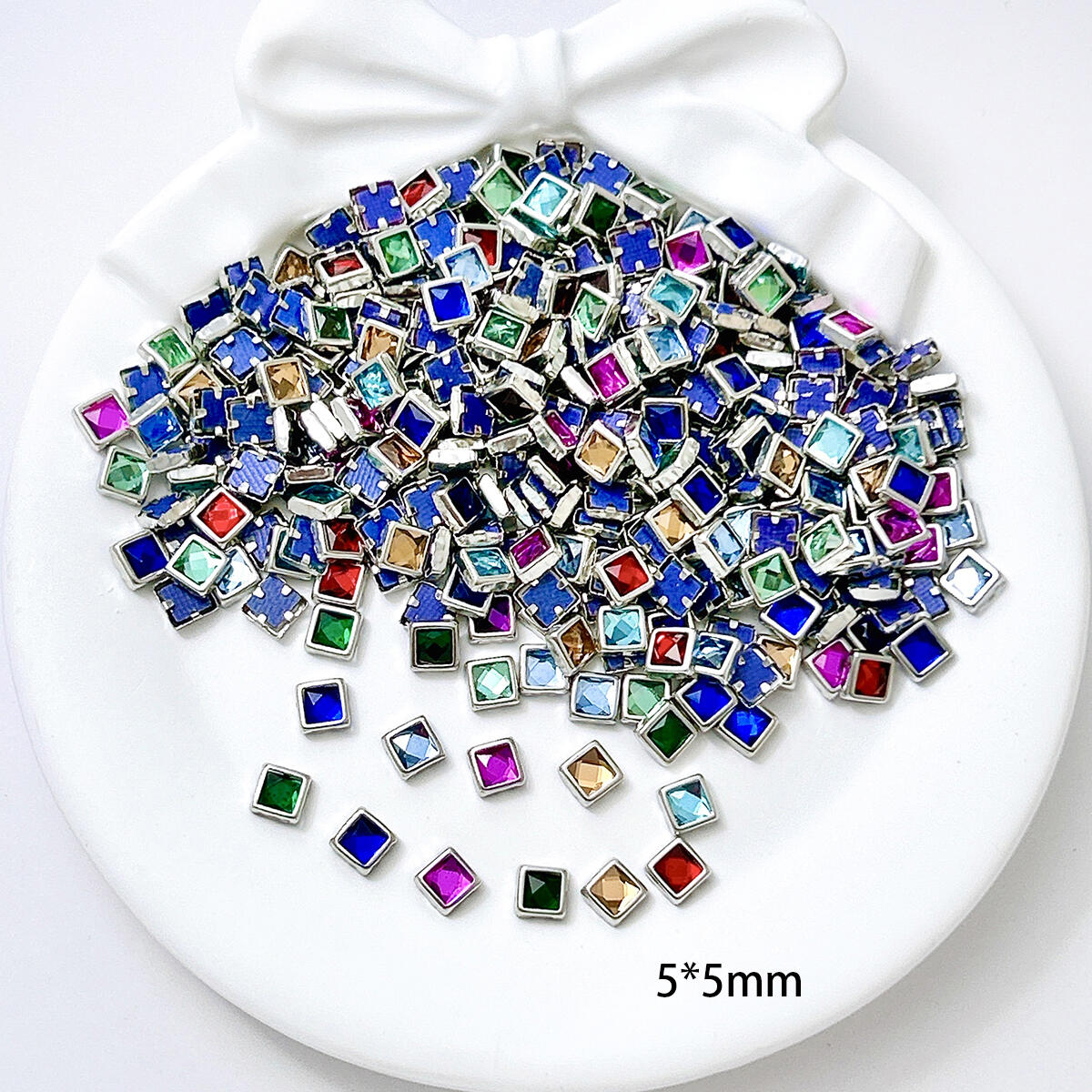 50 PIÈCES Mini Strass Colorés  - Nail Art Valentines Day avis et prix